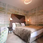 Le Matignon - Design Facing